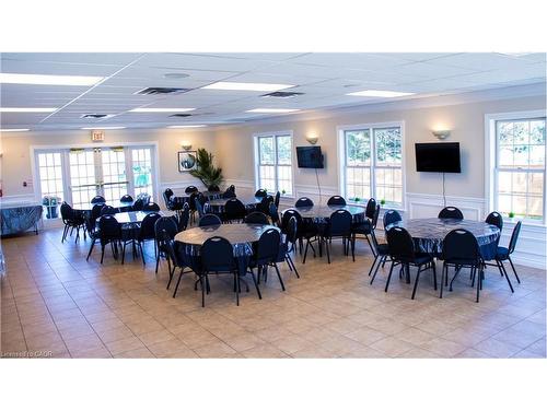 617 King Street N, Waterloo, ON 