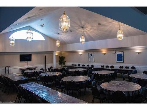 617 King Street N, Waterloo, ON 