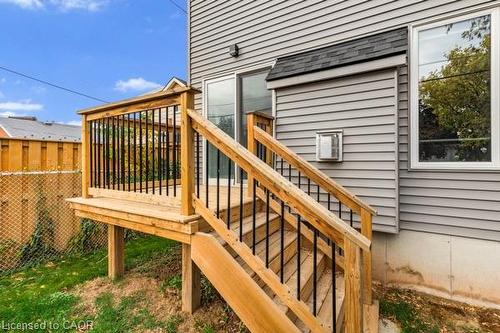 37 Delena Avenue S, Hamilton, ON - Outdoor With Exterior