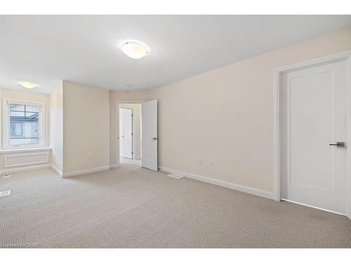 33-1169 Garner Road E, Ancaster, ON - Indoor Photo Showing Other Room