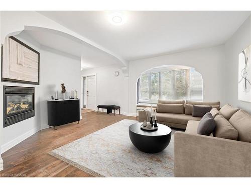 500 Watson Parkway S, Guelph, ON - Indoor Photo Showing Living Room With Fireplace