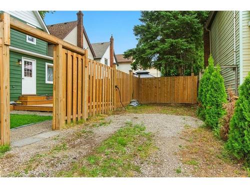 12 Francis Street, Hamilton, ON - Outdoor