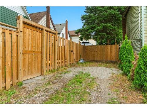 12 Francis Street, Hamilton, ON - Outdoor