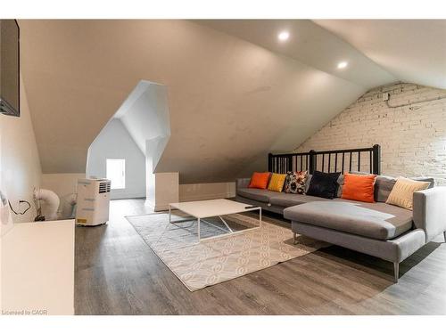 A-210 Wilson Street, Hamilton, ON - Indoor