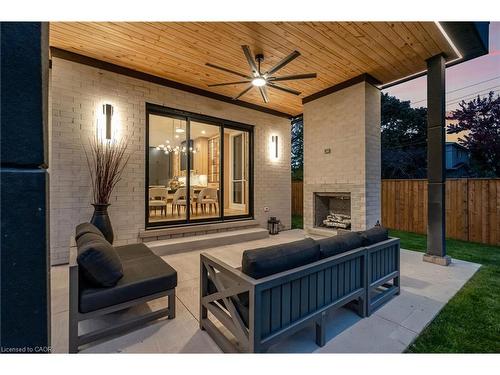 144 Mansfield Drive, Oakville, ON - Outdoor With Exterior