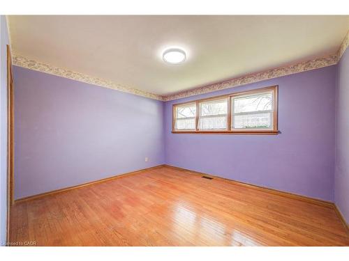 574 Krug Street, Kitchener, ON - Indoor Photo Showing Other Room