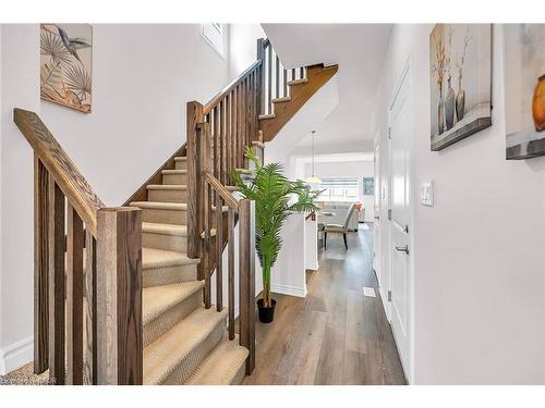 13-61 Soho Street, Stoney Creek, ON - Indoor Photo Showing Other Room