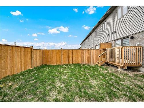 13-61 Soho Street, Stoney Creek, ON - Outdoor