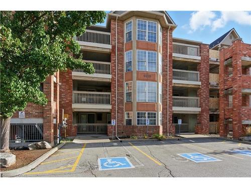 201-4013 Kilmer Drive  Burlington, ON L7M 4M3