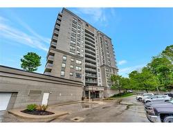 1107-170 Water Street N Cambridge, ON N1R 3B6