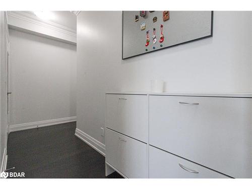 1503-65 Speers Road, Oakville, ON - Indoor Photo Showing Other Room