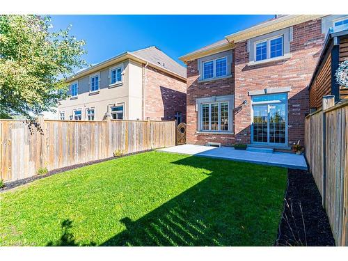 8 Summerberry Way, Hamilton, ON - Outdoor