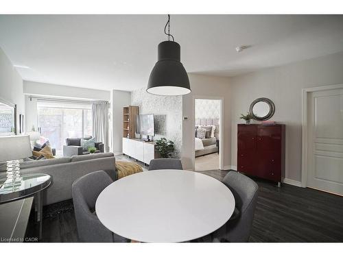 107-80 Port Street E, Mississauga, ON - Indoor Photo Showing Other Room