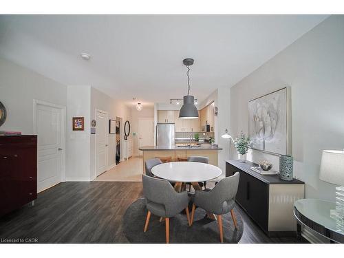 107-80 Port Street E, Mississauga, ON - Indoor Photo Showing Dining Room