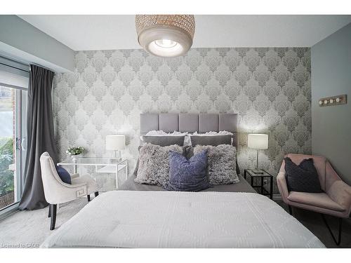 107-80 Port Street E, Mississauga, ON - Indoor Photo Showing Bedroom
