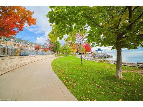 107-80 Port Street E, Mississauga, ON - Outdoor
