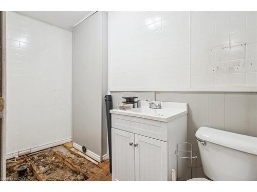 75 - 79 Erie Avenue, Brantford, ON 