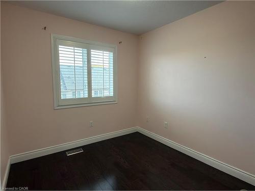 48-7 Sirente Drive, Hamilton, ON - Indoor Photo Showing Other Room
