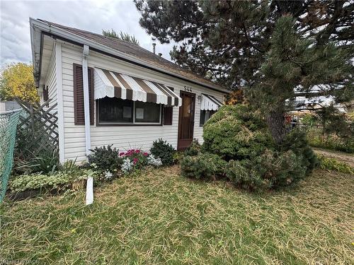 544 Quebec Street  Hamilton, ON L8H 6V4