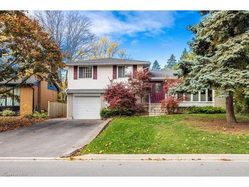 5119 Cherryhill Crescent, Burlington, ON - Outdoor With Facade