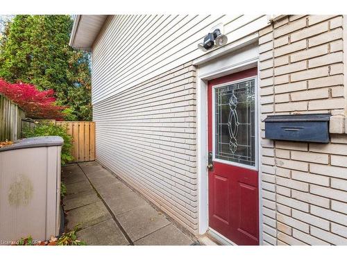 5119 Cherryhill Crescent, Burlington, ON - Outdoor With Exterior