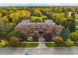 215-150 Wilson Street W Ancaster, ON L8R 1E2