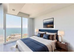 806-370 Martha Street  Burlington, ON L7R 0G9