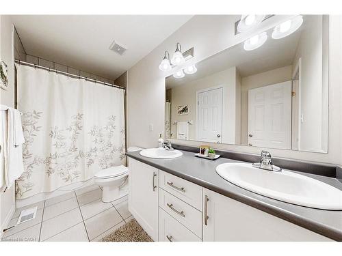 305 Wesley Boulevard, Cambridge, ON - Indoor Photo Showing Bathroom