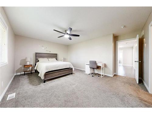 305 Wesley Boulevard, Cambridge, ON - Indoor Photo Showing Bedroom