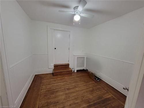 43 Barnesdale Avenue S, Hamilton, ON - Indoor Photo Showing Other Room