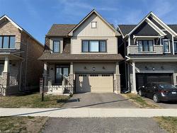 22 Stern Drive  Welland, ON L3B 0M2
