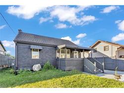 84 Avalon Place  Kitchener, ON N2M 4N7