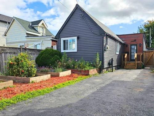48 Frederick Avenue, Hamilton, ON - Outdoor