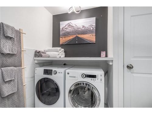 48 Frederick Avenue, Hamilton, ON - Indoor Photo Showing Laundry Room