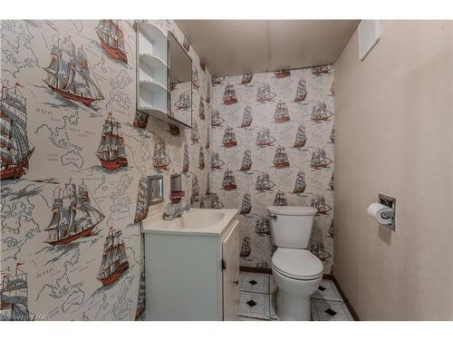 4048 Longmoor Drive, Burlington, ON - Indoor Photo Showing Bathroom