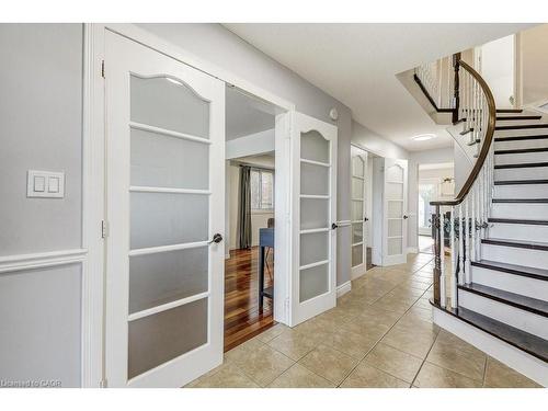 19 National Drive, Stoney Creek, ON - Indoor Photo Showing Other Room