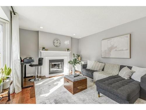 19 National Drive, Stoney Creek, ON - Indoor Photo Showing Living Room With Fireplace