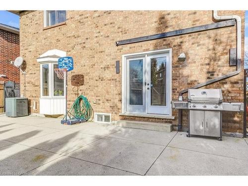 19 National Drive, Stoney Creek, ON - Outdoor