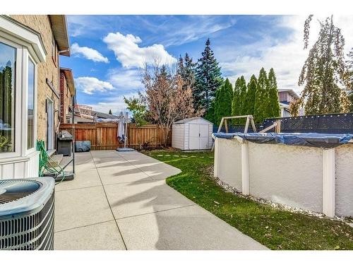 19 National Drive, Stoney Creek, ON - Outdoor With Above Ground Pool