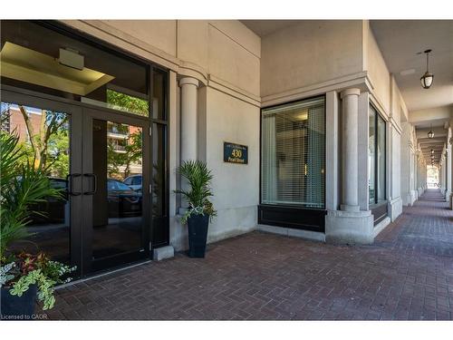 410-430 Pearl Street, Burlington, ON - Outdoor