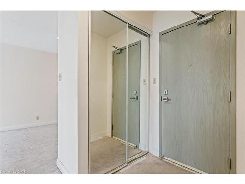 410-430 Pearl Street, Burlington, ON - Indoor