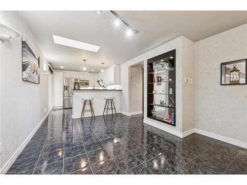 302 Conservation Drive, Waterloo, ON - Indoor Photo Showing Other Room