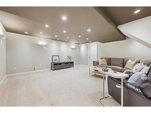 302 Conservation Drive, Waterloo, ON - Indoor