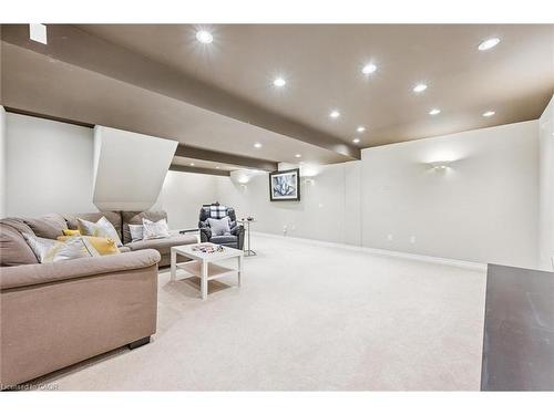 302 Conservation Drive, Waterloo, ON - Indoor