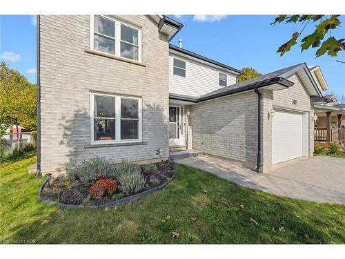 302 Conservation Drive, Waterloo, ON - Outdoor With Exterior