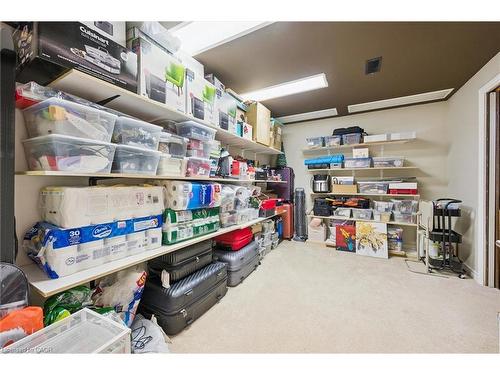 302 Conservation Drive, Waterloo, ON - Indoor With Storage