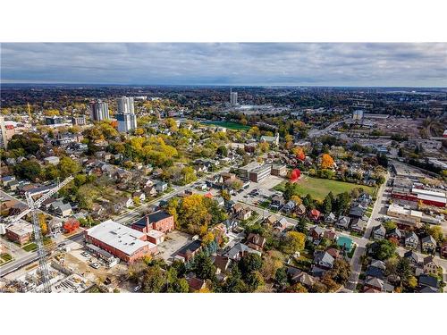 134 Courtland Avenue E, Kitchener, ON 