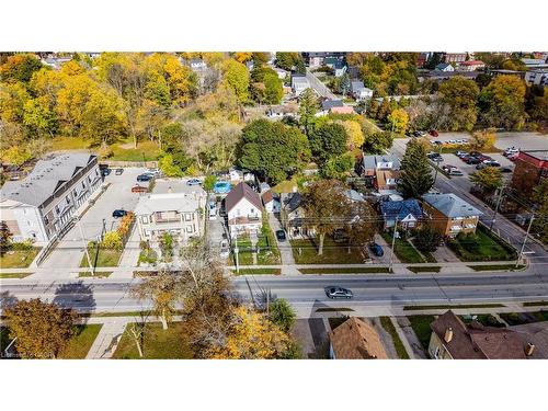 134 Courtland Avenue E, Kitchener, ON 