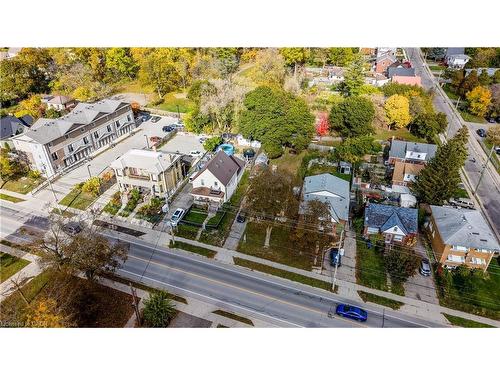 134 Courtland Avenue E, Kitchener, ON 