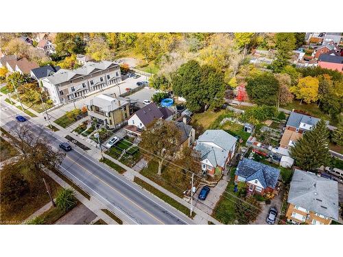 134 Courtland Avenue E, Kitchener, ON 